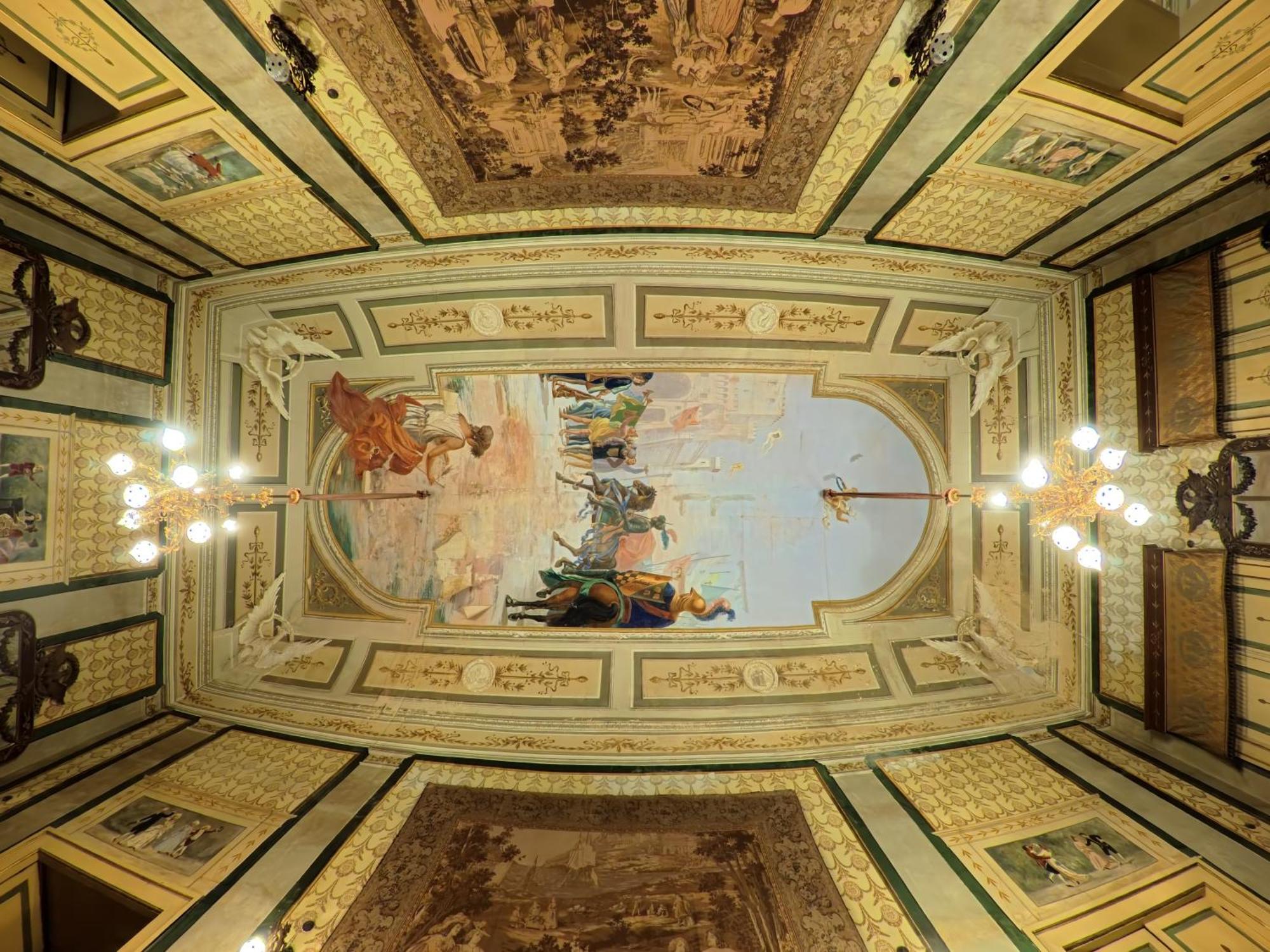 Palazzo Framarino Dei Malatesta - Noble Floor - XIV Century Giovinazzo Exterior photo